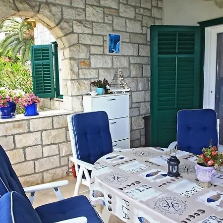 Holiday Eli Ferienhaus
